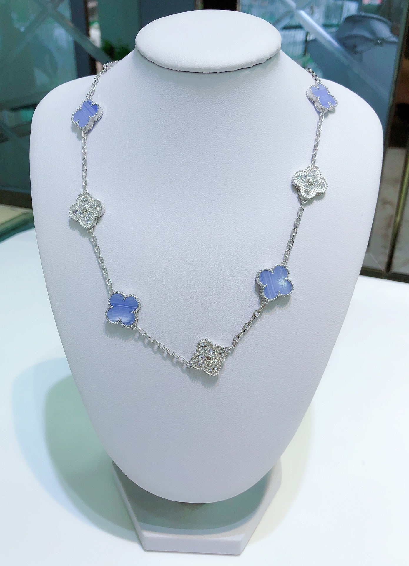 [Dawnora Jewelry]CLOVER 10 MOTIFS CHALCEDONY DIAMONDS SILVER NECKLACE