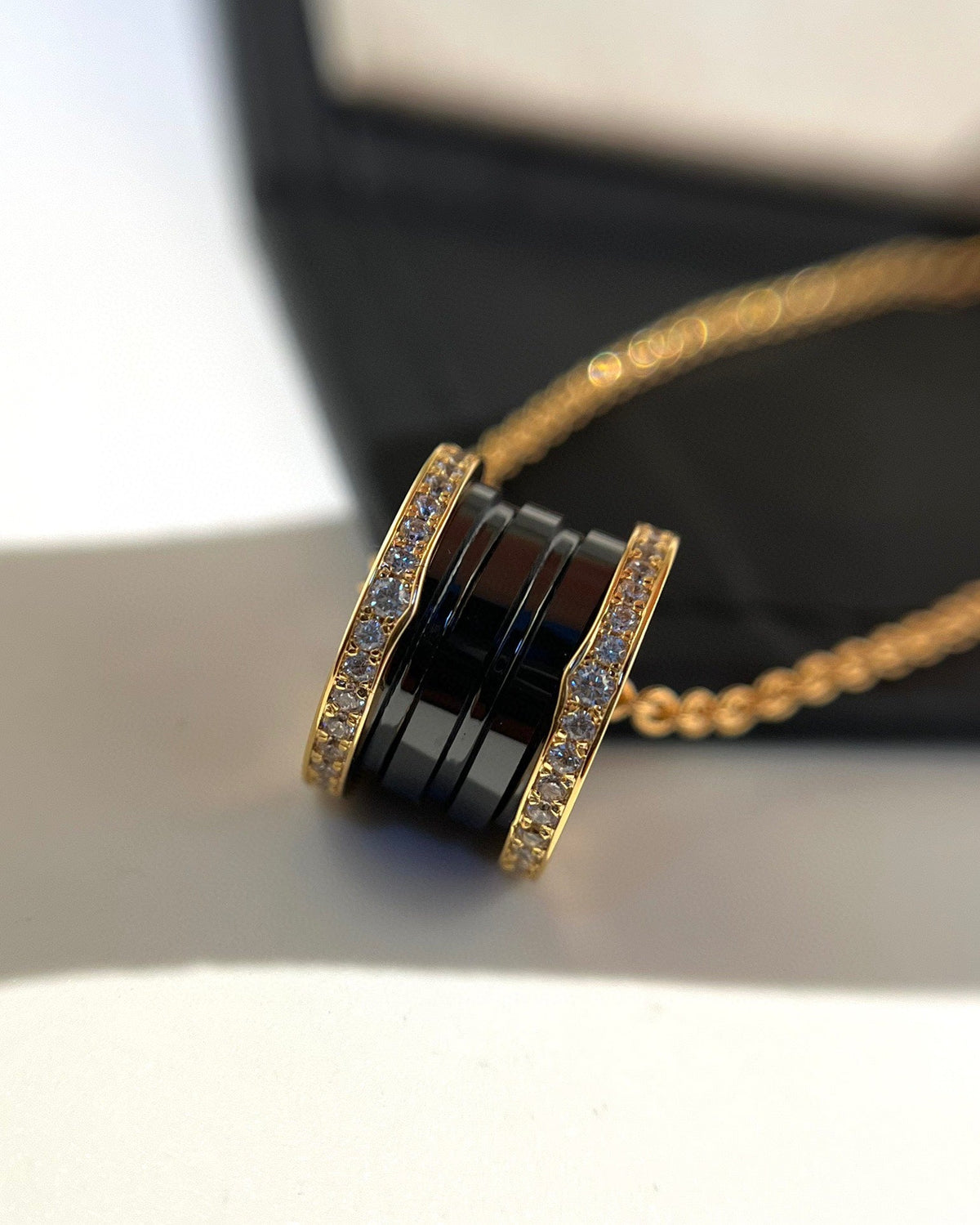 [Dawnora Jewelry]ZERO 1 BLACK CERAMIC DIAMOND PINK GOLD NECKLACE